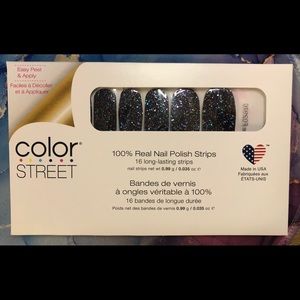 Color Street Holidaze